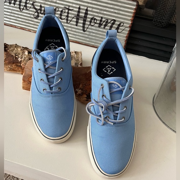 Men’s Sperry Halyard Sneakers size 11.5 NWOT - Picture 1 of 10